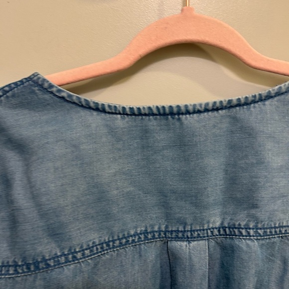The Kooples Jeans Chambray Wrap Top Size 2 GUC Small Stain B0413 - Picture 8 of 10